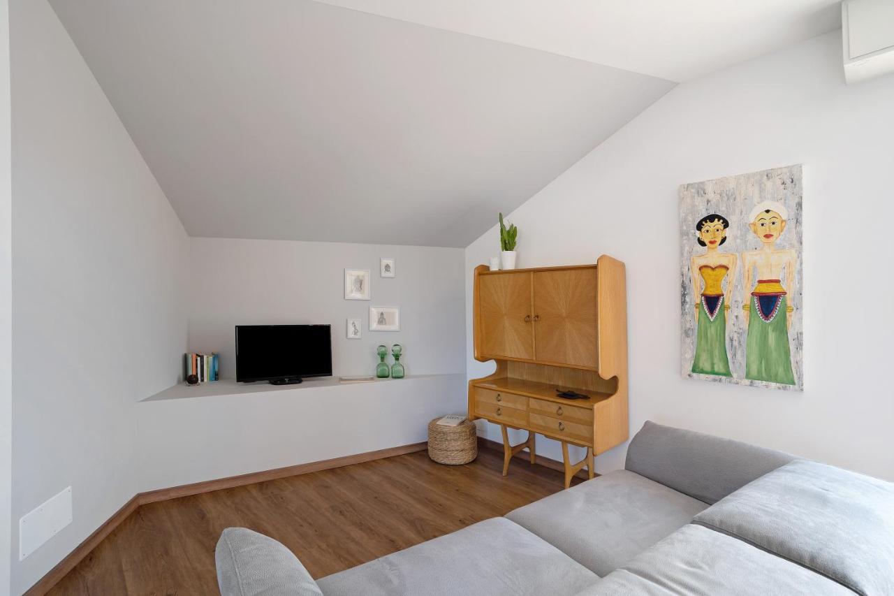 La Casa Del Riccio Leilighet Arona Eksteriør bilde